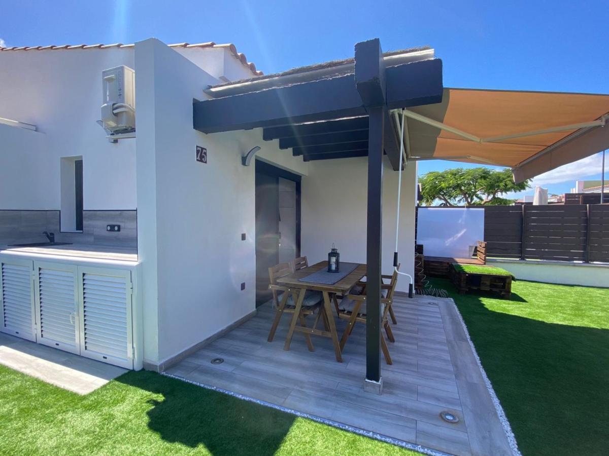Bungalow Maspalomas Golf Con Jacuzzi, Piscina Y Jardin San Bartolomé Exterior foto