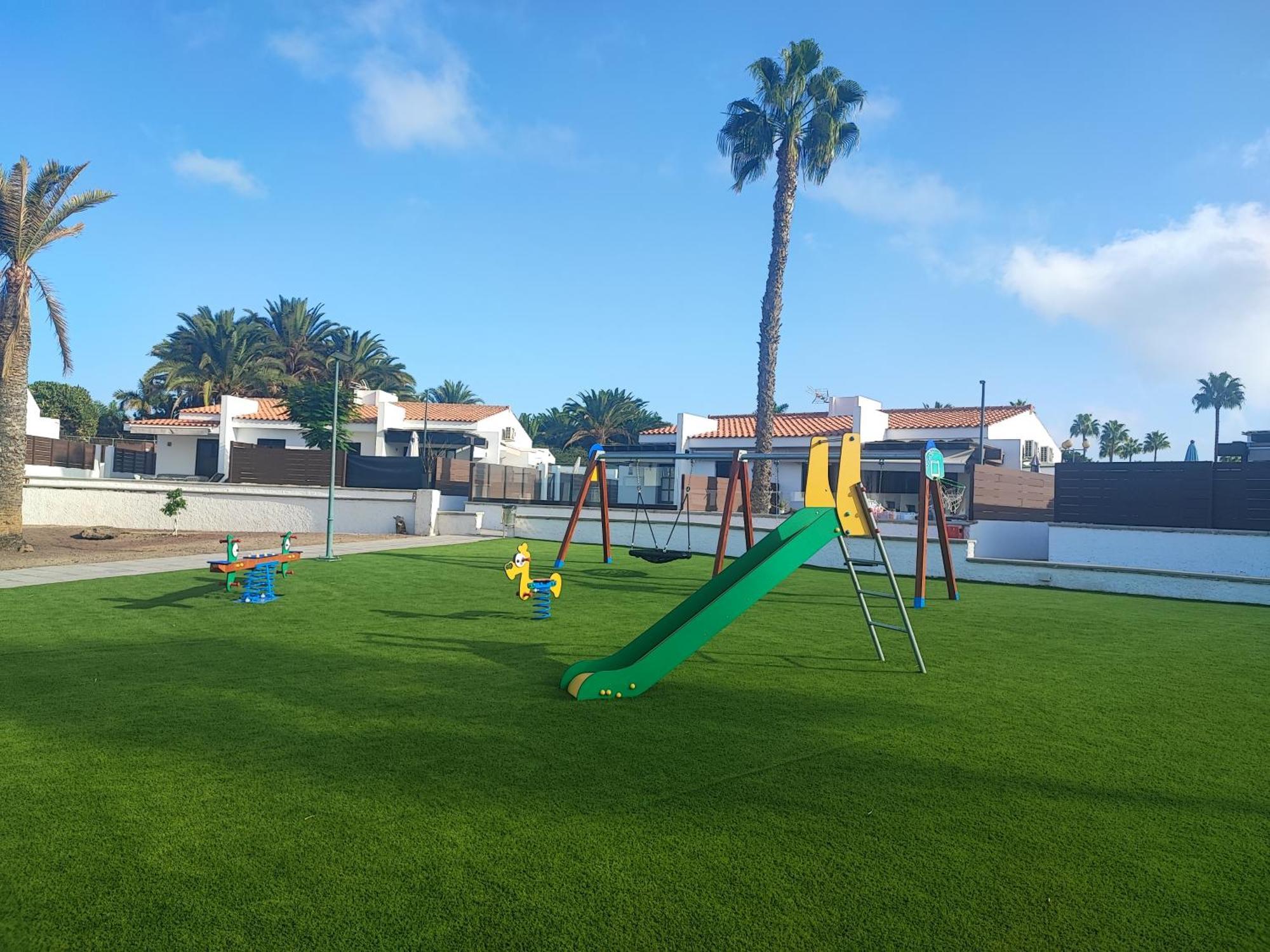 Bungalow Maspalomas Golf Con Jacuzzi, Piscina Y Jardin San Bartolomé Exterior foto